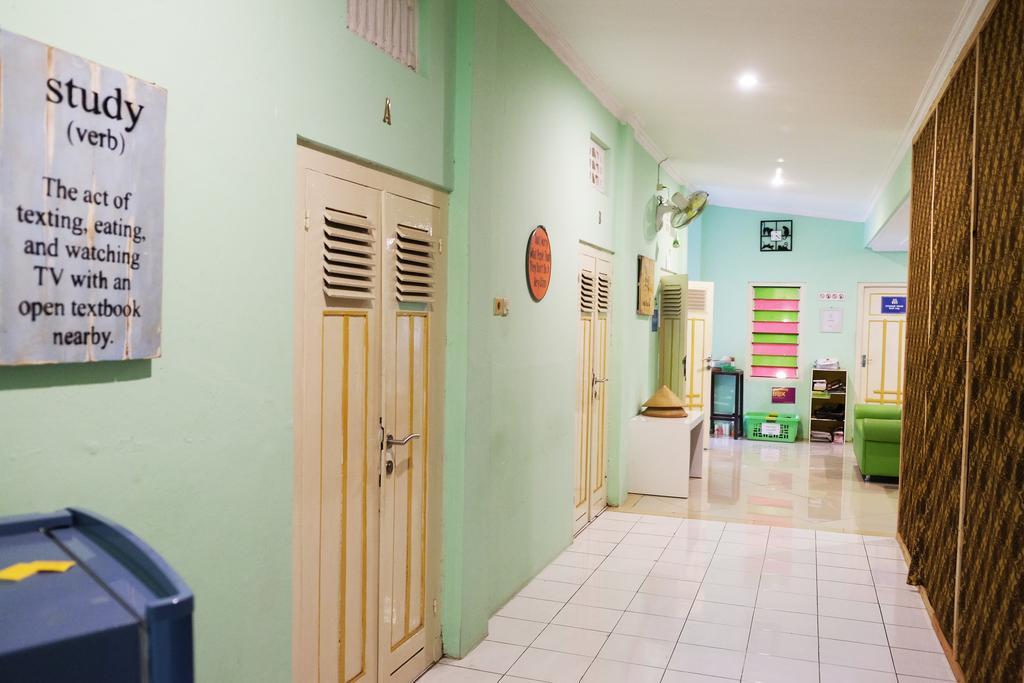 Hoz Bed & Breakfast 日惹 外观 照片